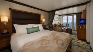 Disney-cruise-line-Disney-Dream-Disney-Fantasy-cruiseschip-schip-categorie V-Concierge-Familiehut-met balkon