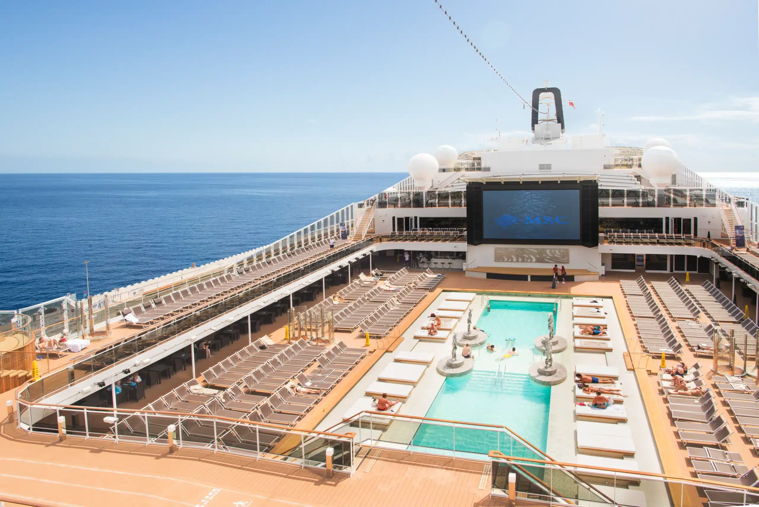 Entertainment aan boord de MSC Meraviglia