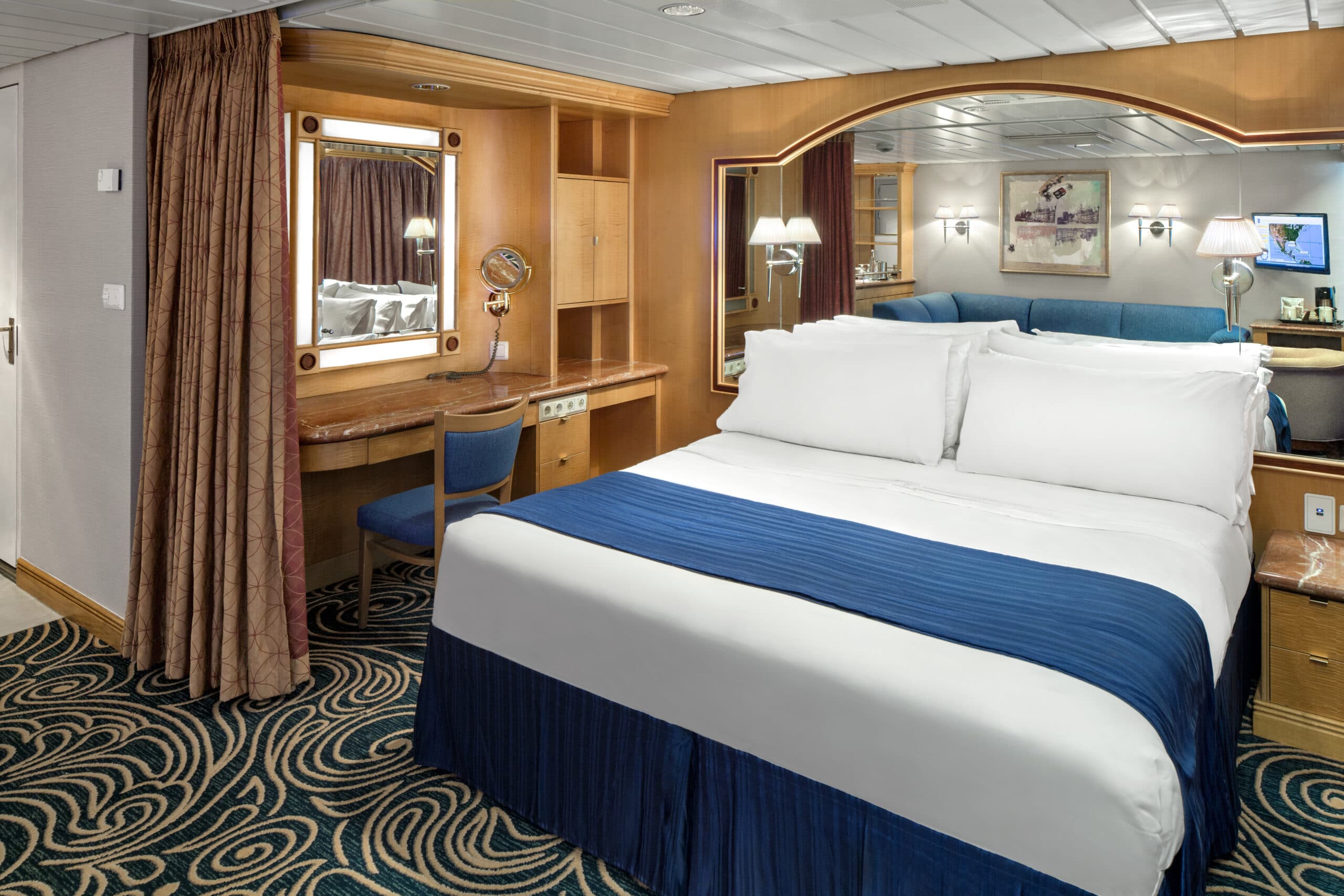 Royal-Caribbean-International-Grandeur-of-the-Seas-schip-cruiseschip-categorie-GT-Grand-Suite-two-bedroom