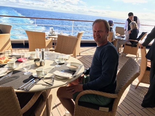 Ontbijt op het dek bij Silversea_Cruises__Verslavende_luxe-10
