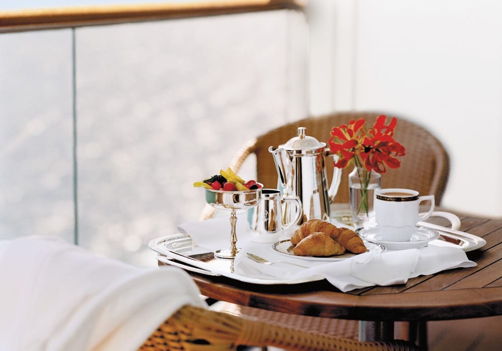 Roomservice op eigen balkon op een cruise -Culinair_cruisen__ideaal_voor_foodies_met_kids!-44