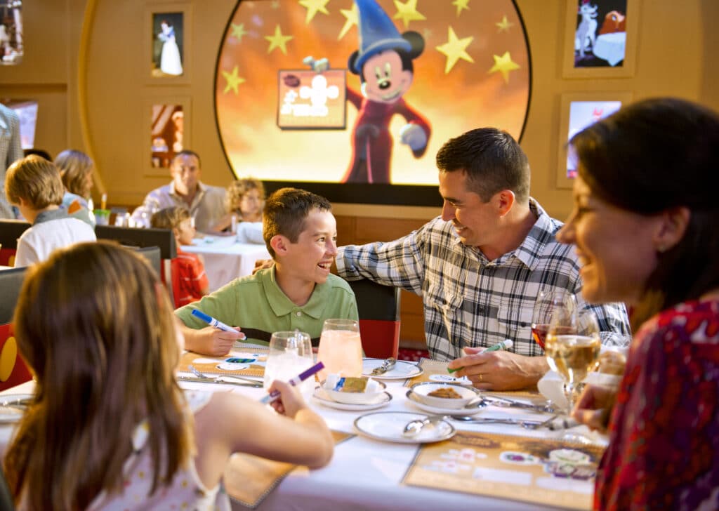 Cruiseschip-Disney Fantasy-Disney Cruise Line-Restaurant