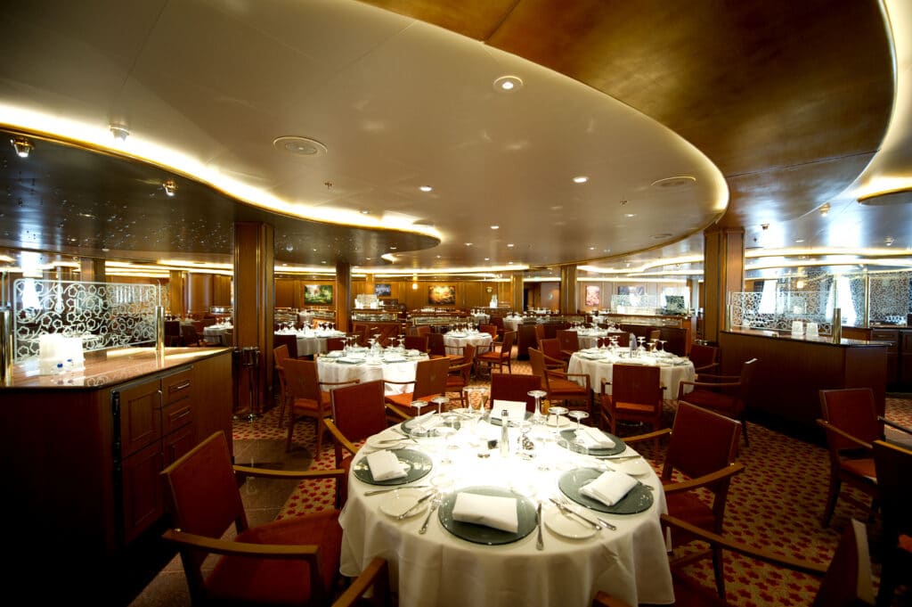 Cruiseschip-Azura-P&O Cruises-Restaurant