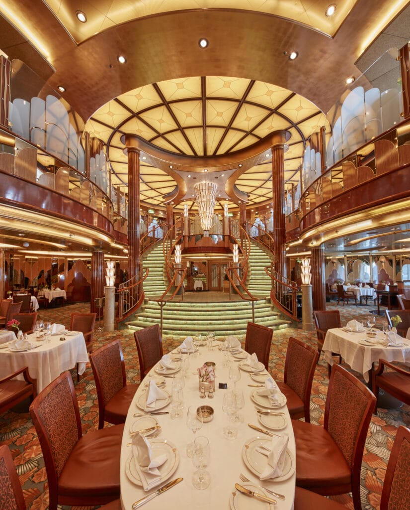 Cruiseschip-Queen Elizabeth-Cunard-Restaurant