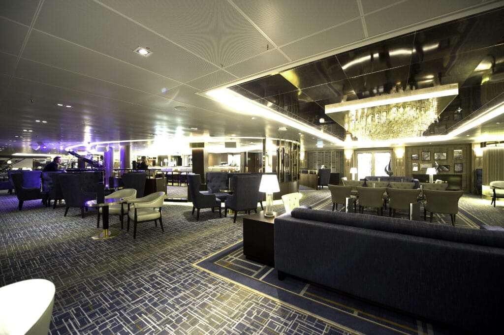 Cruiseschip-Britannia-P&O Cruises-Lounge