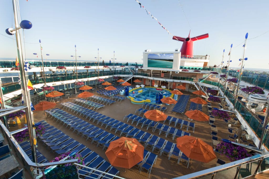 Cruiseschip-Carnival Dream-Carnival-Pool