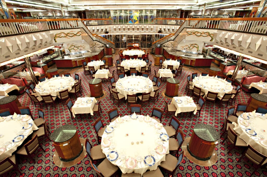 Cruisetravel-Carnival Glory-Carnival-Dining Room