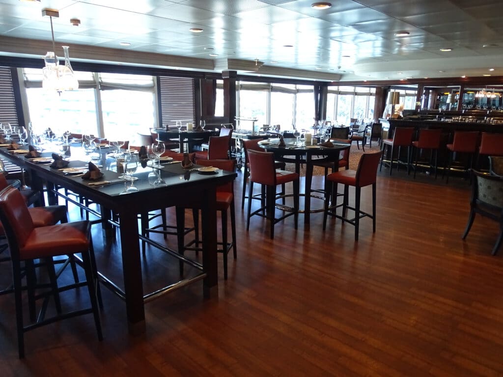 Cruiseschip-Azamara Quest-Azamara-Bar