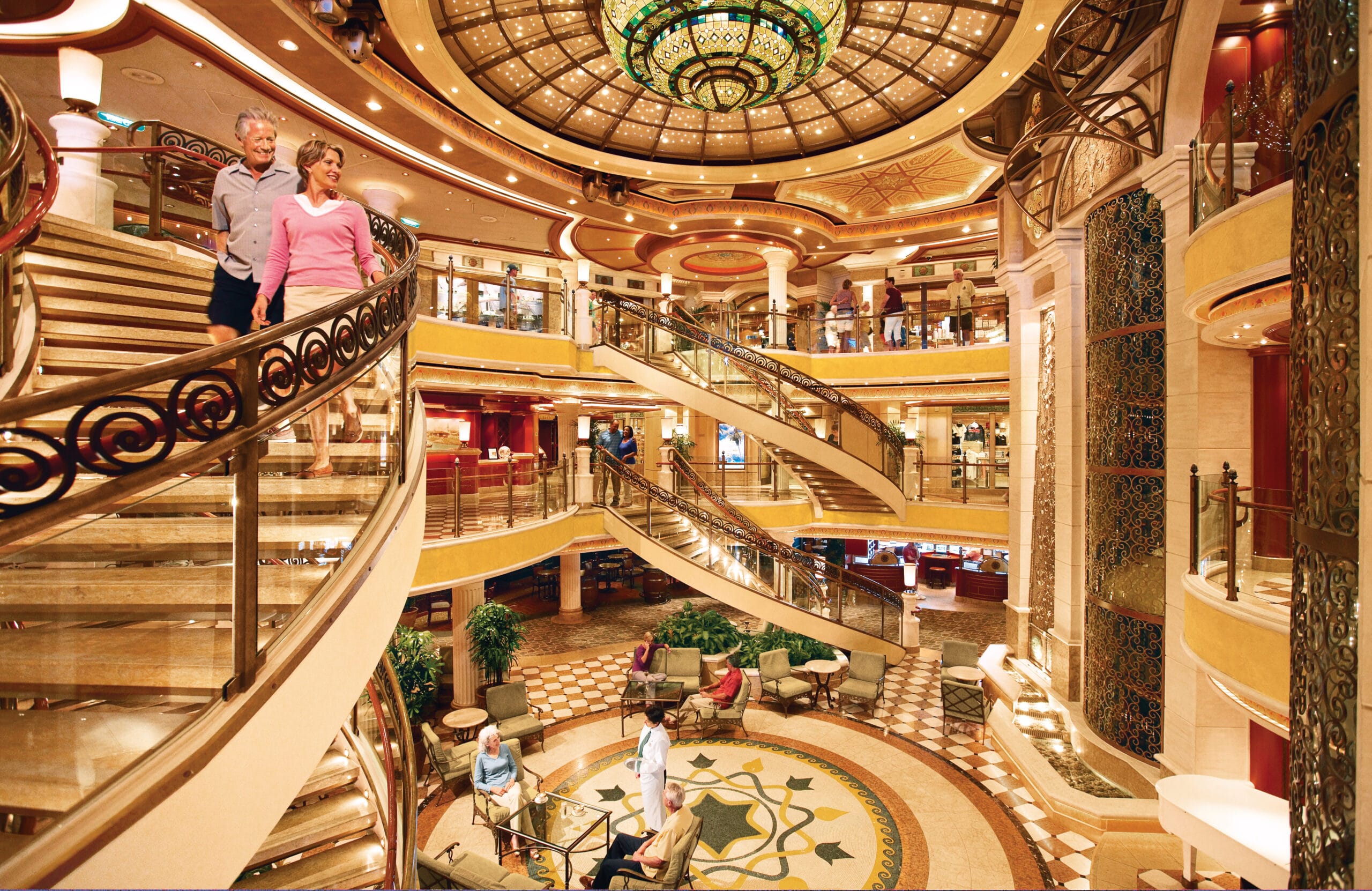 Cruiseschip-Emerald Princess-Princess Cruises-Atrium