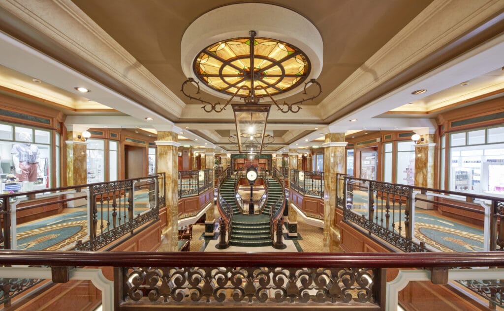 Cruiseschip-Queen Victoria-Cunard-Royal Arcade