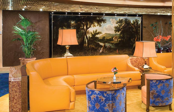 Cruiseschip-Zaandam-Holland America Line-Explorers Lounge_lounge