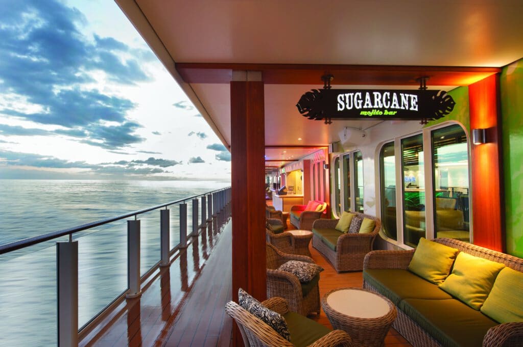 Cruiseschip-Norwegian Getaway-Norwegian Cruise Line-Sugarcane Waterfront