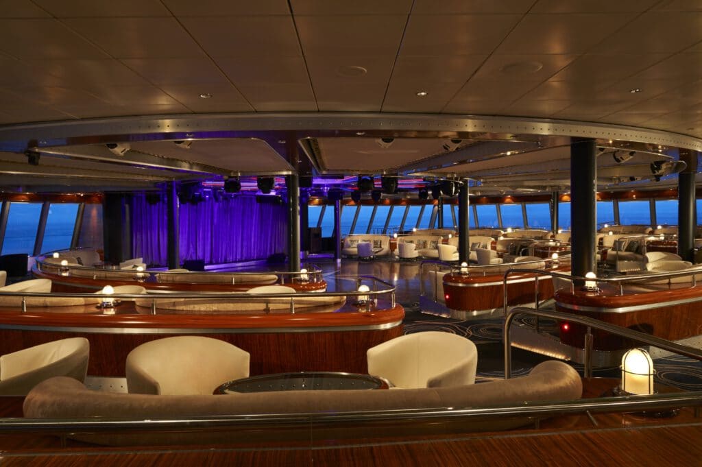Cruiseschip-Norwegian Jade-Norwegian Cruise Line-Bar Lounge