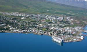 akureyri-ijsland-cruise-cruiseschip-haven