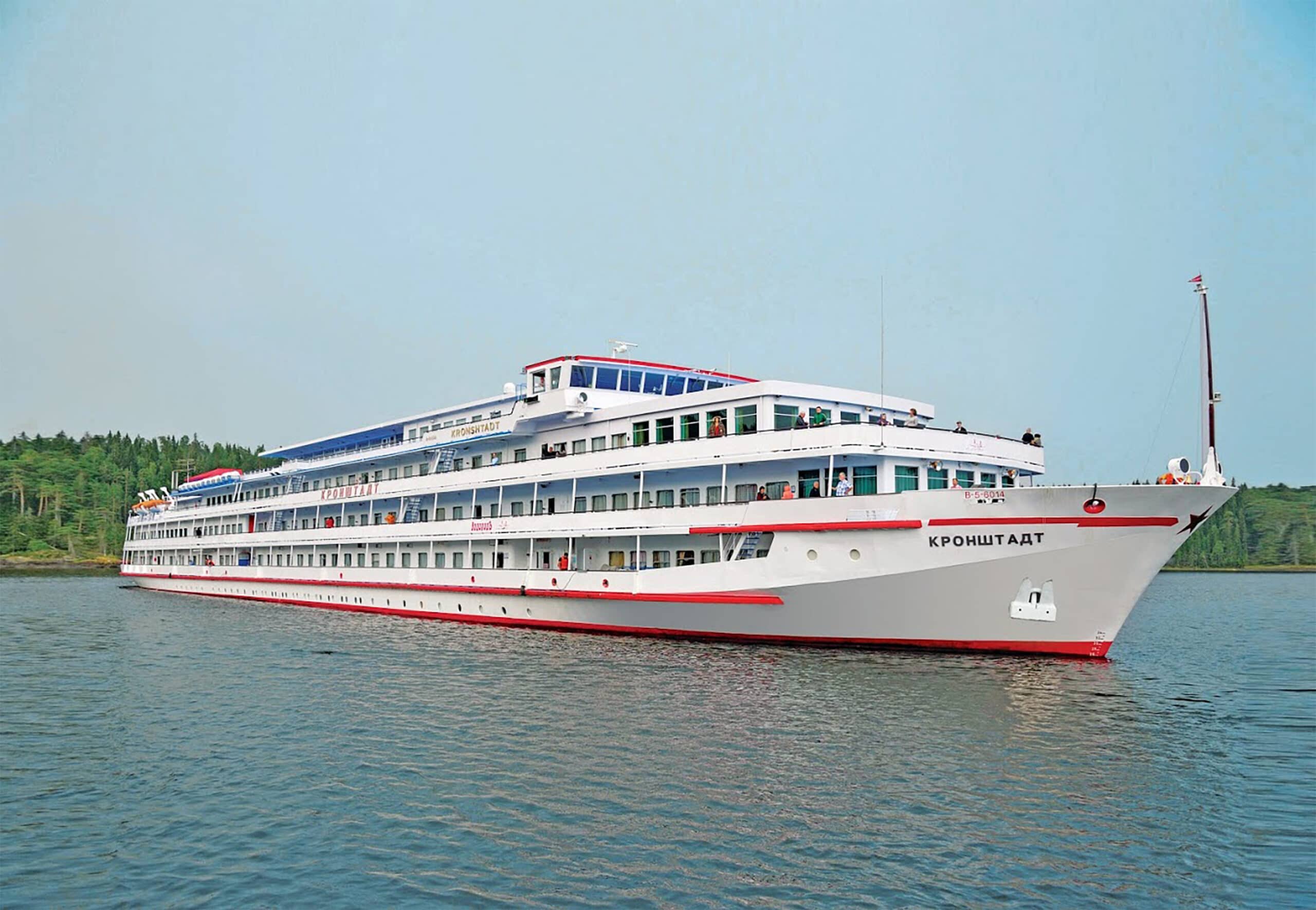 Rivierschip-CroisiEurope-MS Kronstadt-Cruise-Schip
