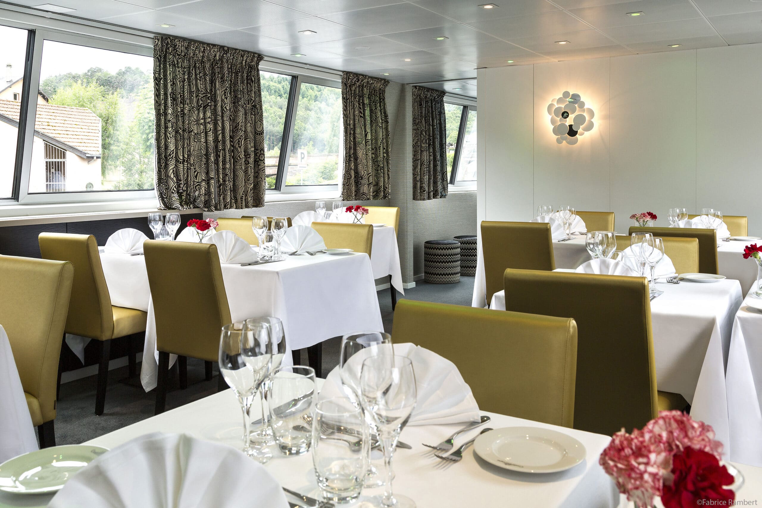Rivierschip-CroisiEurope-MS Madeleine-Cruise-Restaurant