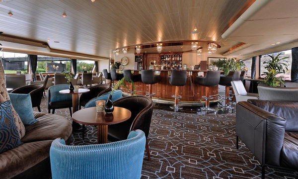 plantours-kreuzfarten-ms-crucevita-cruise-rivierschip-bar-lounge