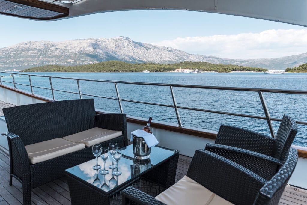 Rivierschip-Nicko Cruises-MS Dalmatia-Cruise-Zonnedek (2)