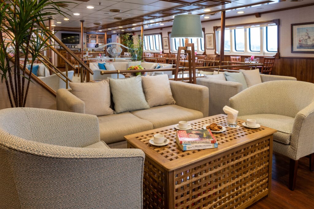 Cruiseschip-Variety Cruises-MS Panorama-Cruises-Salon