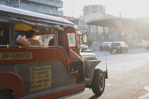 Filipijnen-manilla-tuktuk-straat