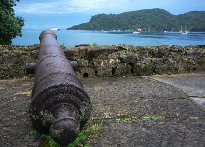 Panama-portobelo-kanon-water.jpg