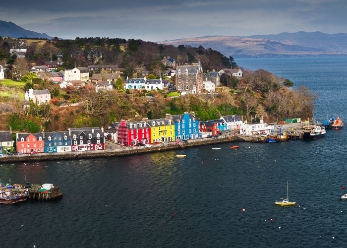 Schotland-oban-mull-huizen-kust-kleuren.jpg