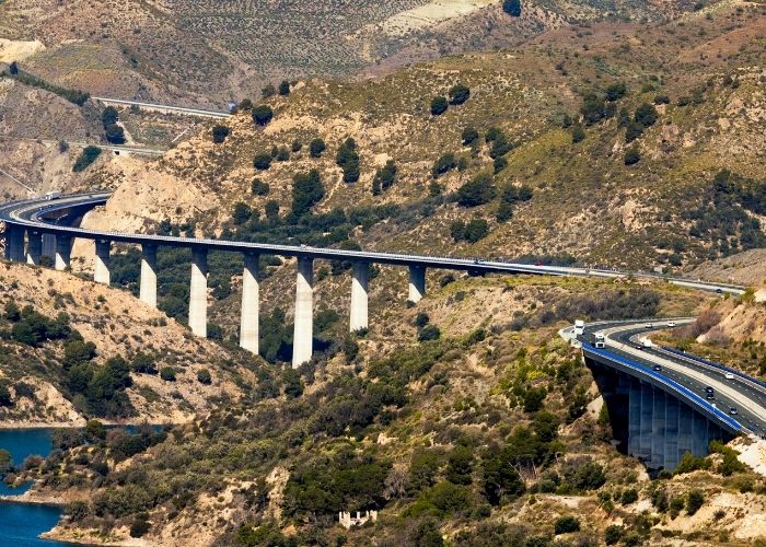 Spanje-montril-brug-natuur.jpg