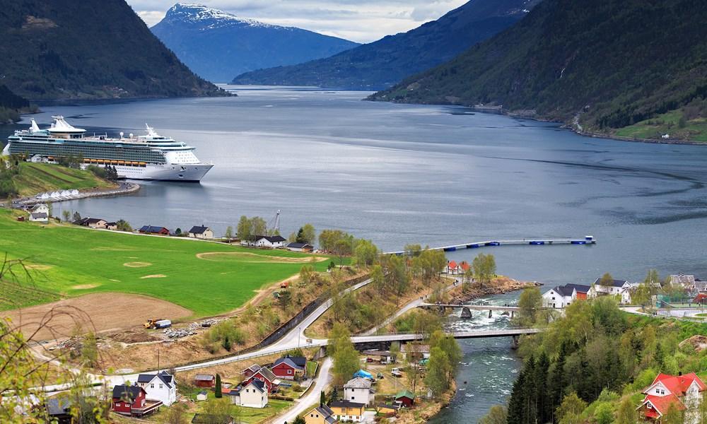 noorwegen-skjolden-cruise-haven
