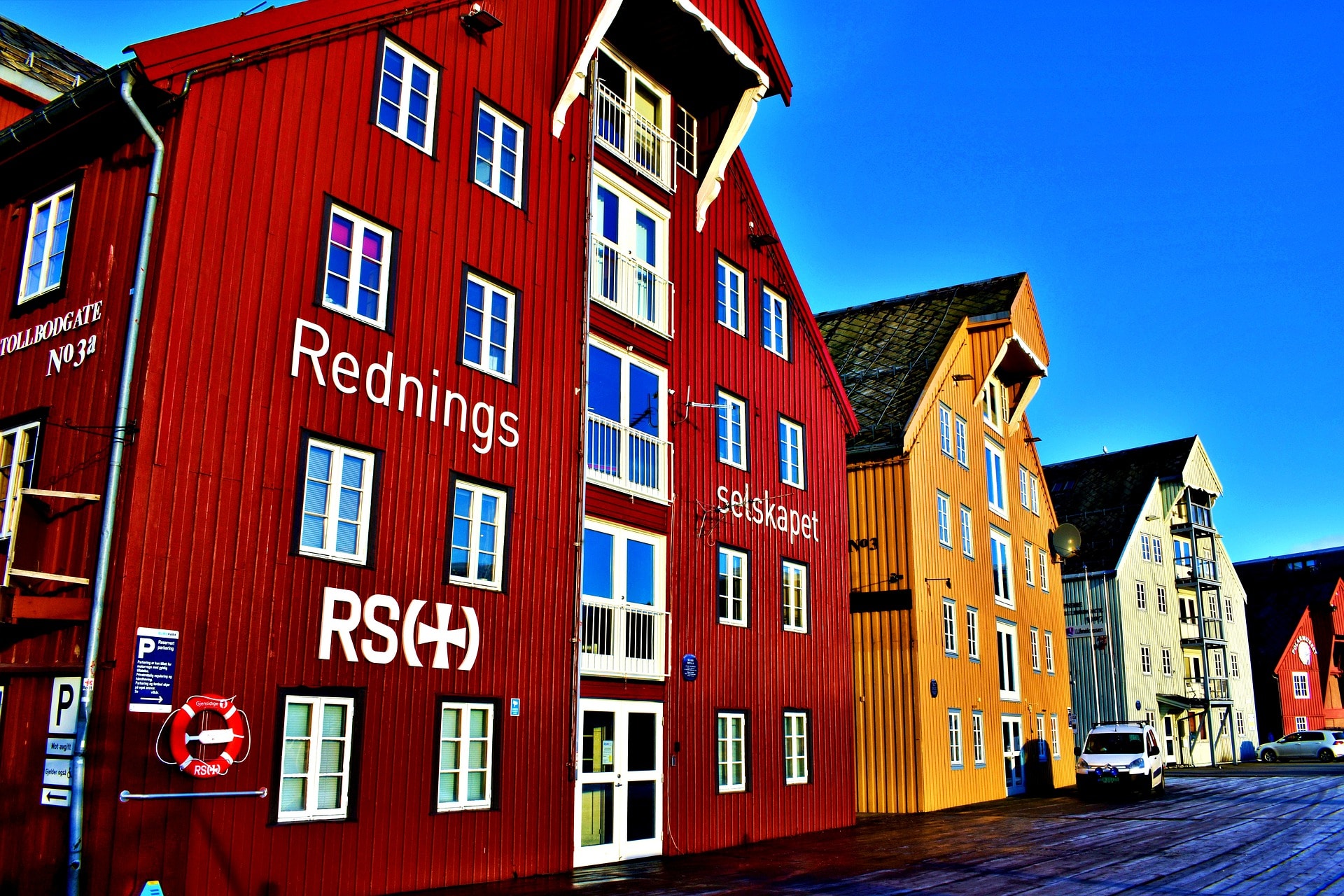 noorwegen-tromso-huizen
