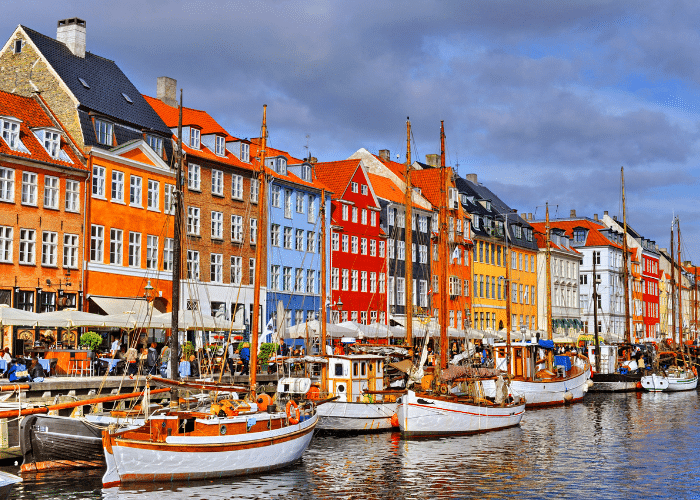 Denemarken-Kopenhagen-cruise-haven-Nyhavn