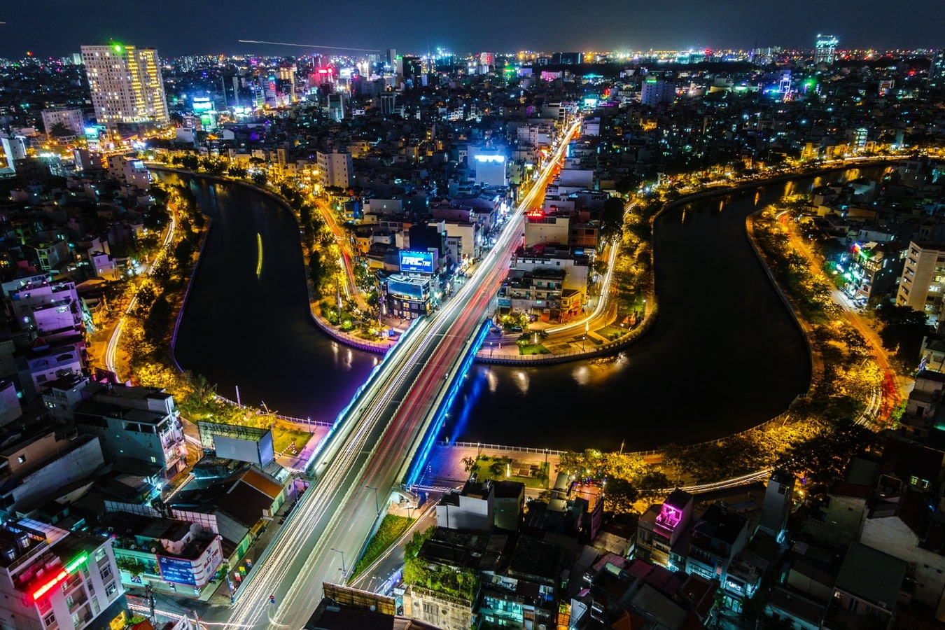 Vietnam-ho-chi-minh-city-stad-nacht-verlichting