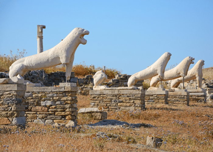 griekenland-delos-beelden-ruines