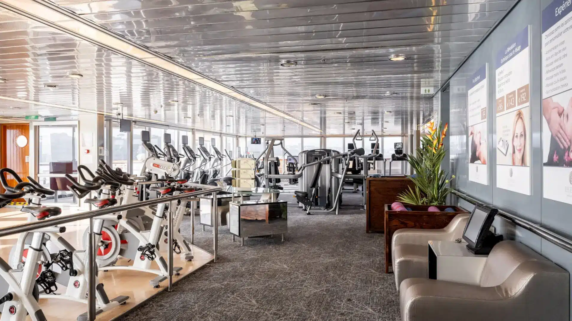 Ontdek ook de luxe sportschool op de Renaissance met zeezicht en topmoderne fitnessapparatuur! 