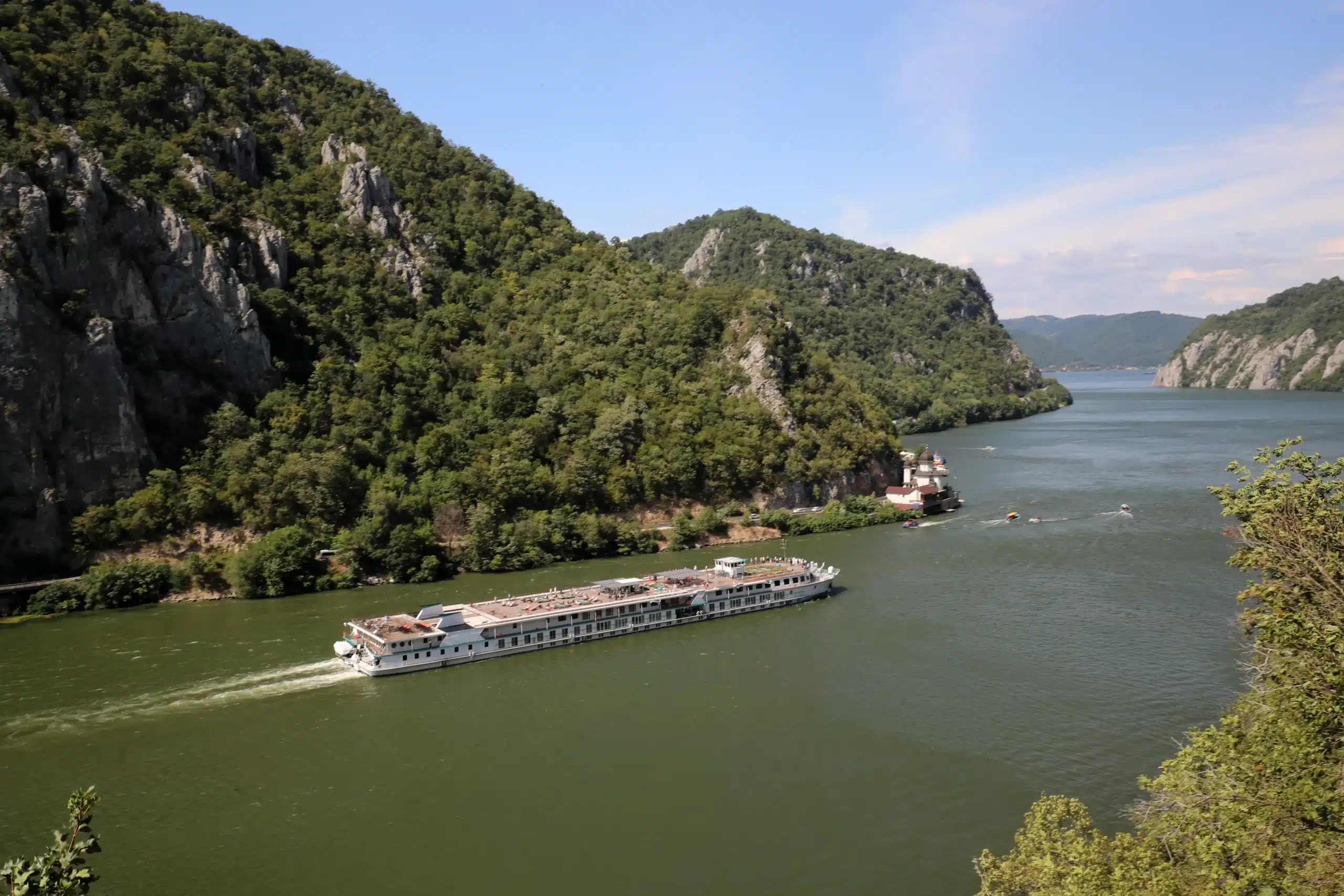 Ontdek de schepen van Riverside Luxury Cruises!