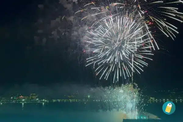 Vuurwerk - eerste afvaart Legend of the Seas